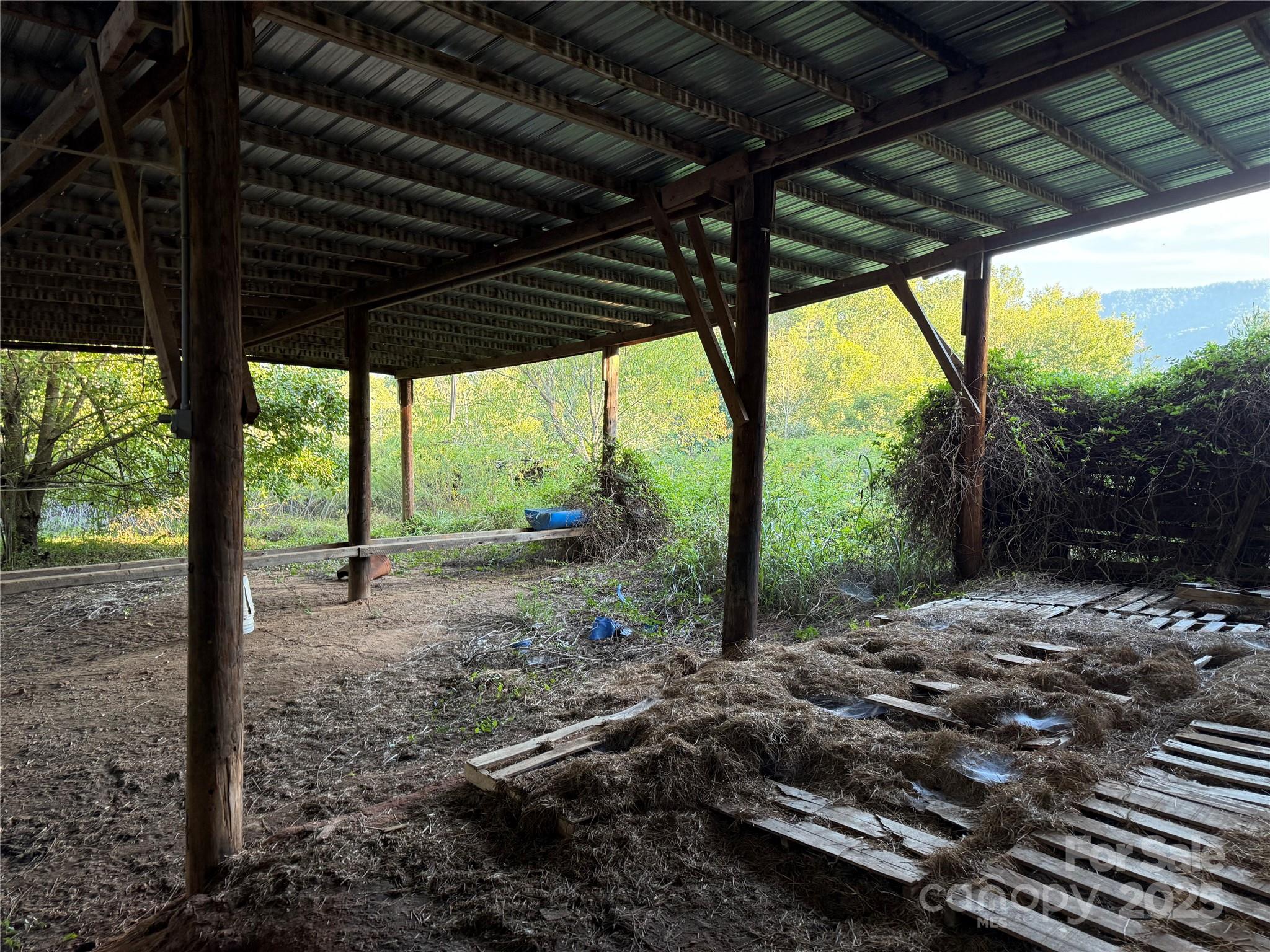 00 Paul Shuping Avenue