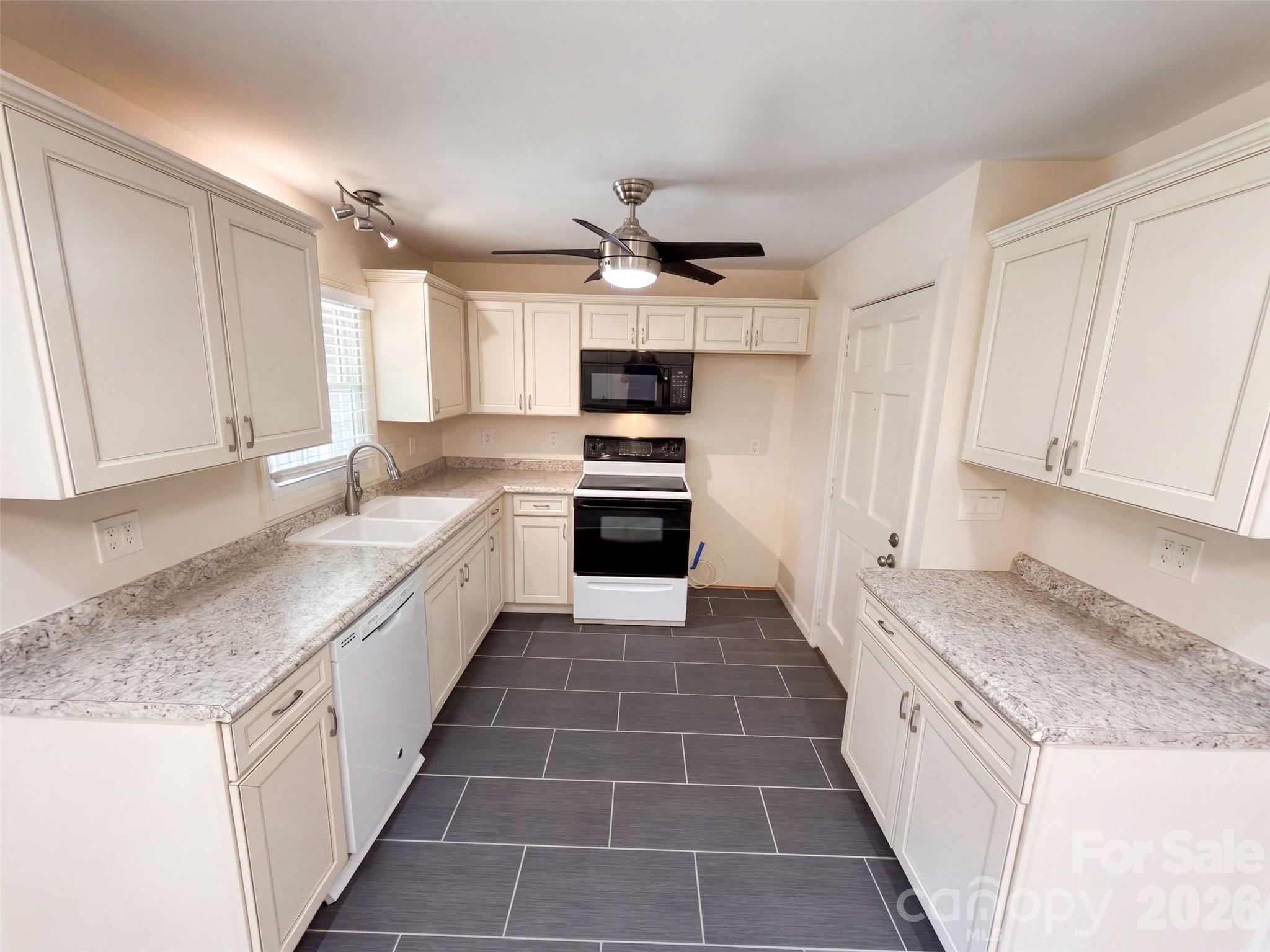 1627 Catoe Road