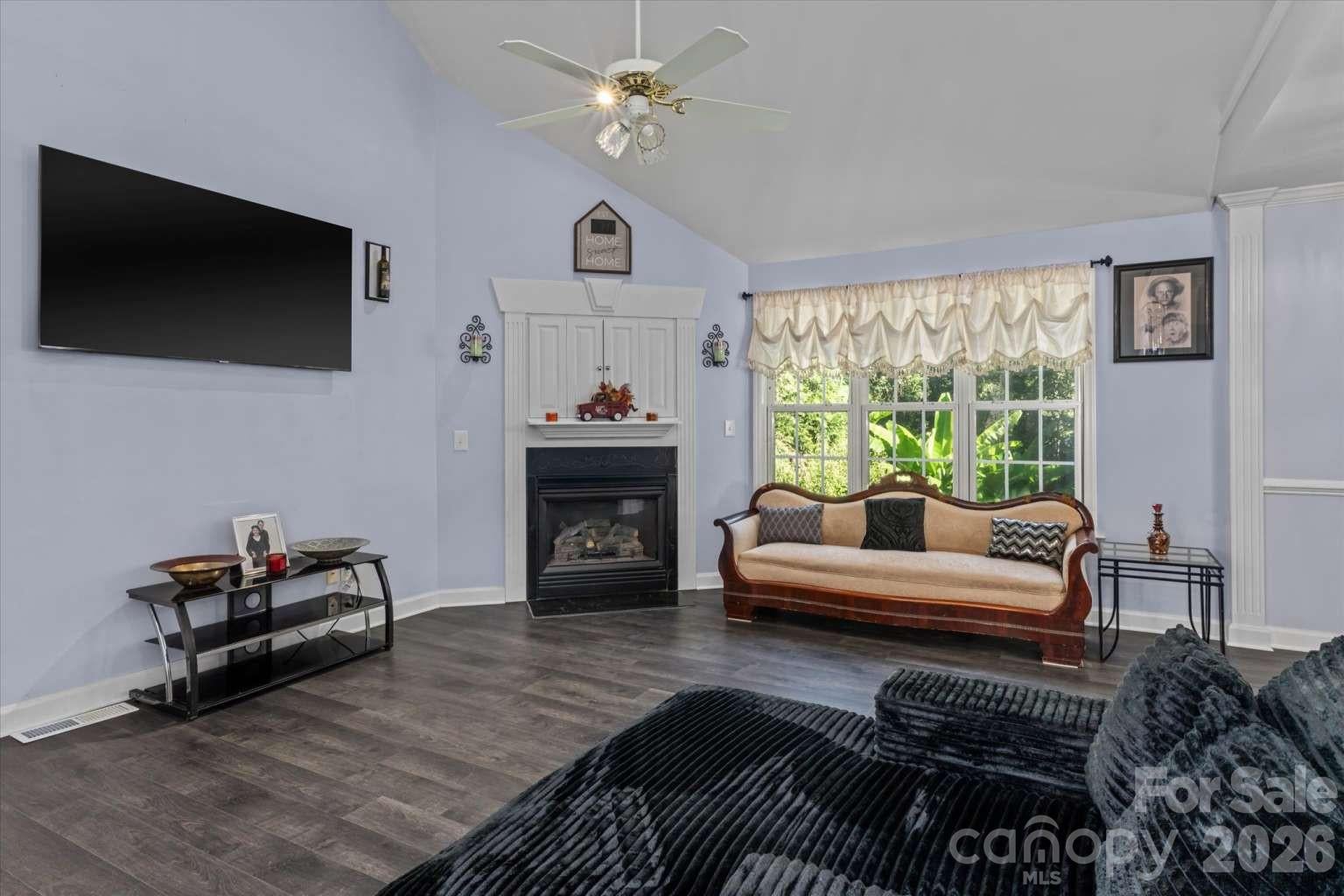 5125 Old Plantation Circle