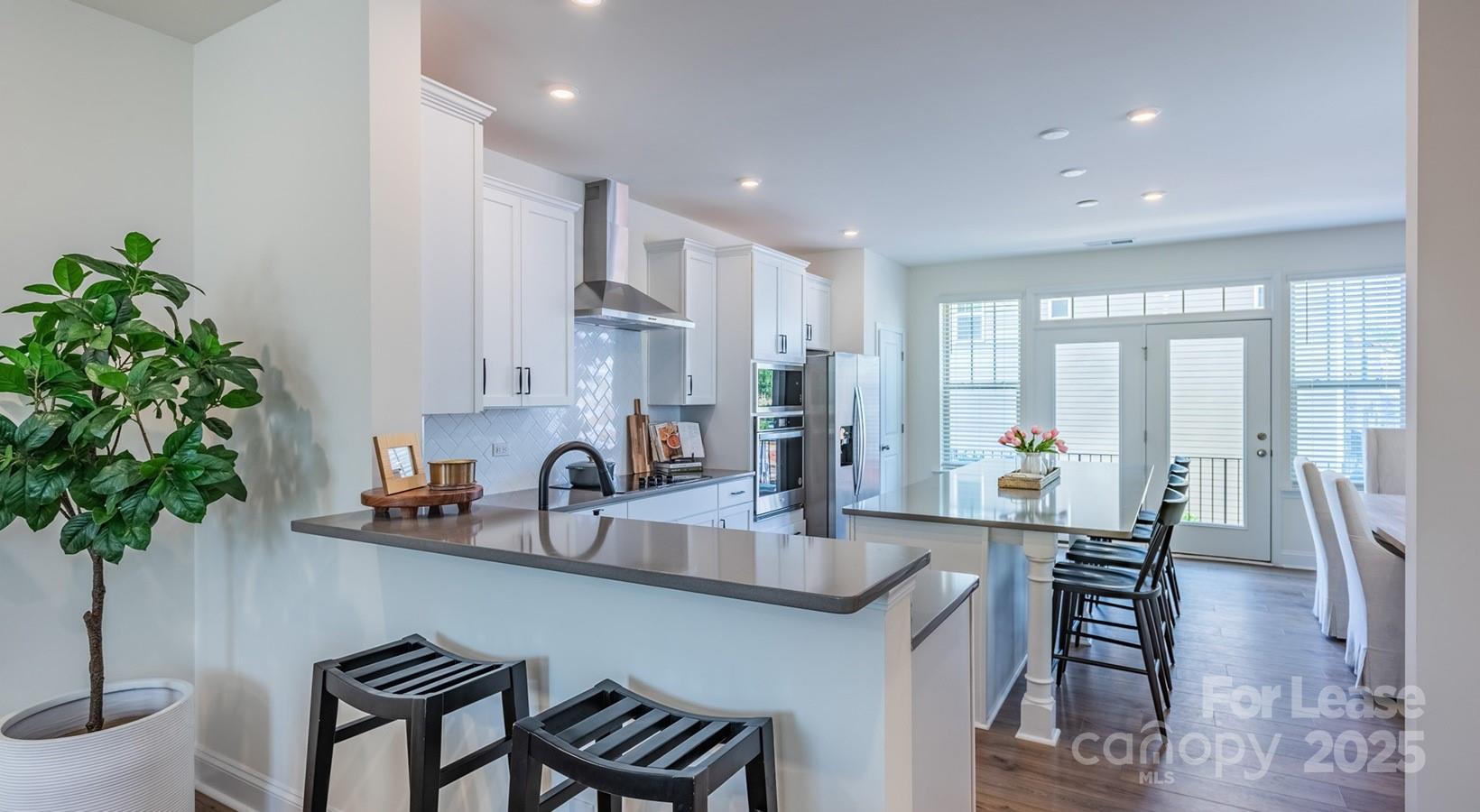 2635 W Trade Street Asher