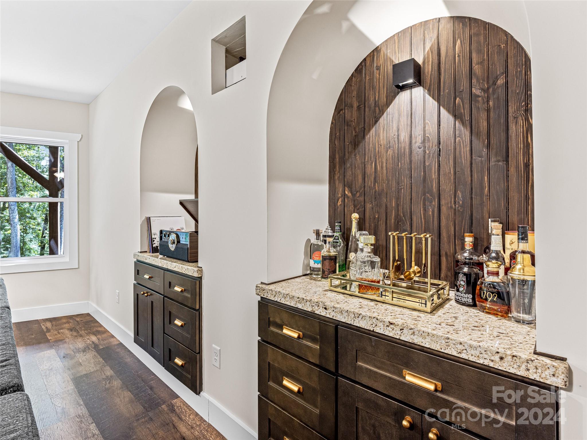 Haw Creek - Residential