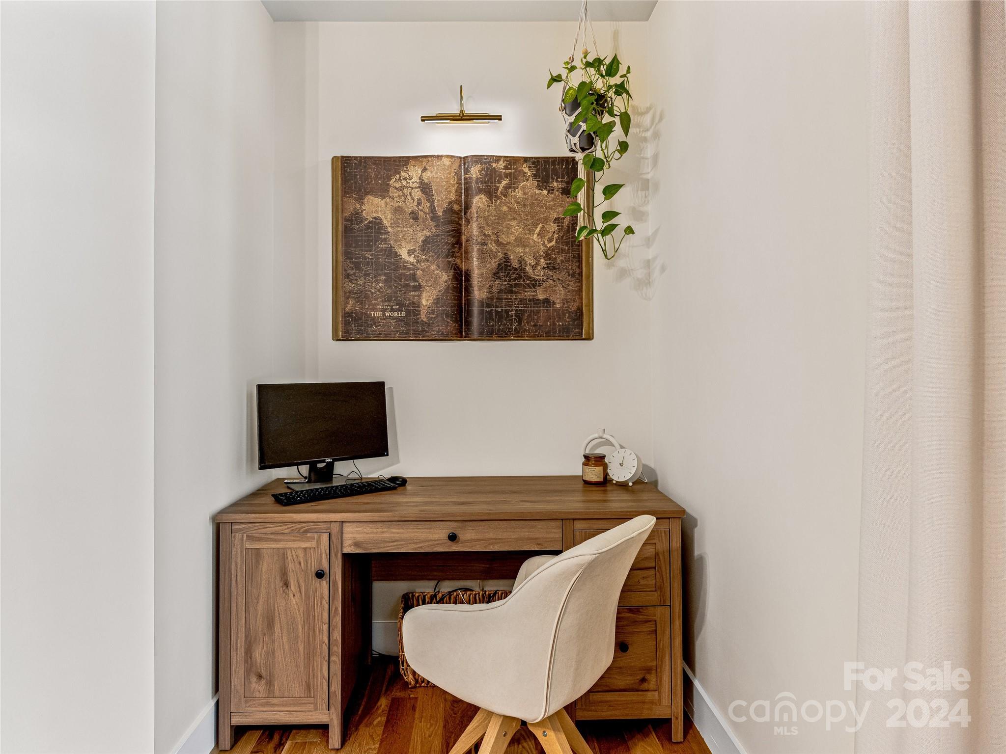 Haw Creek - Residential