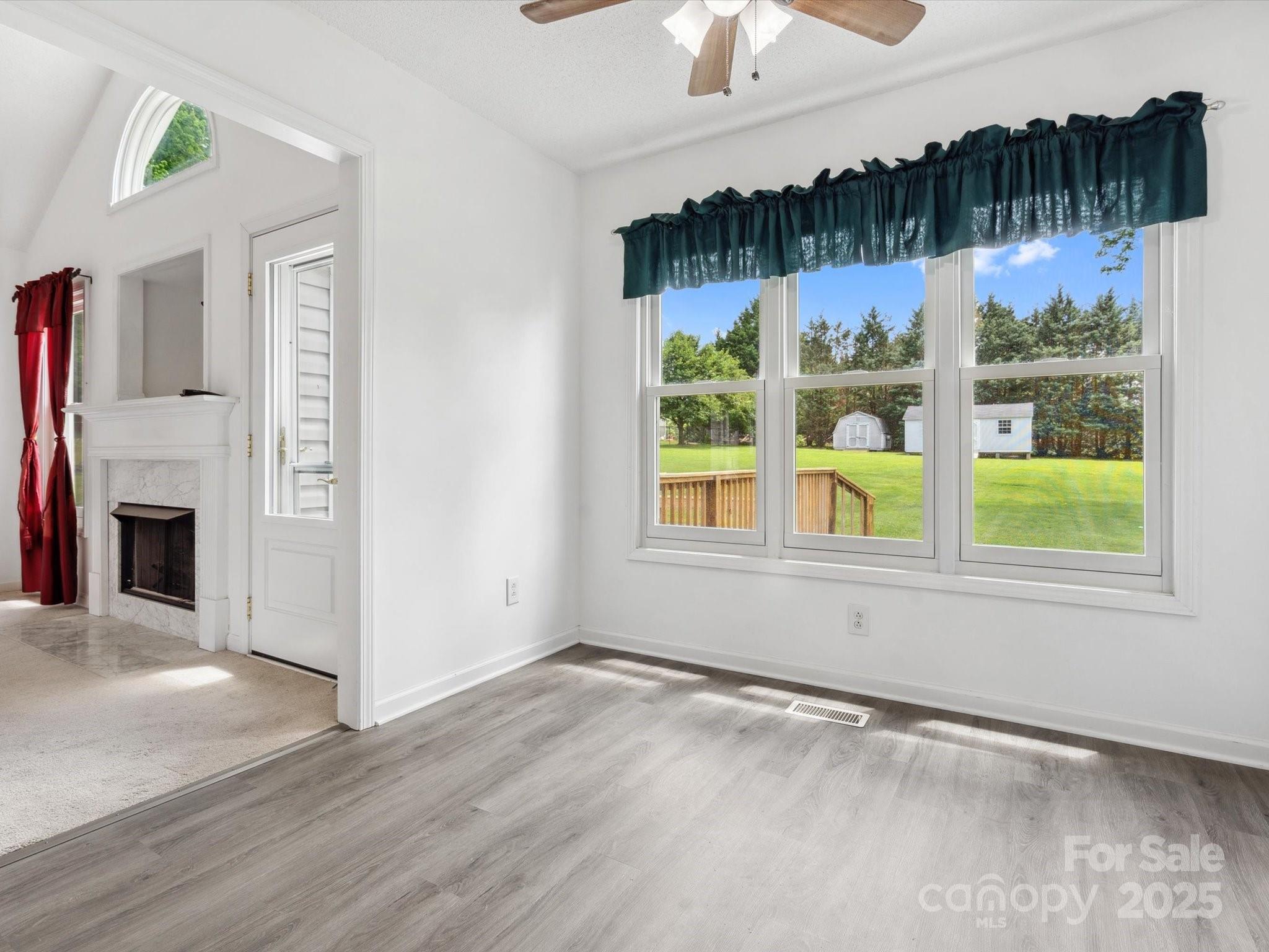 Oak Creek - Residential