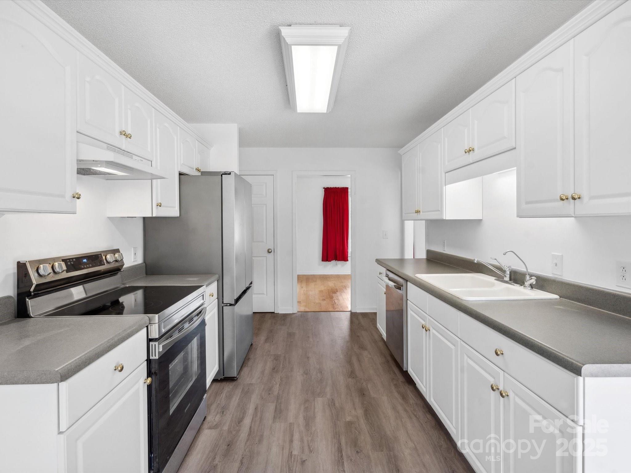 Oak Creek - Residential