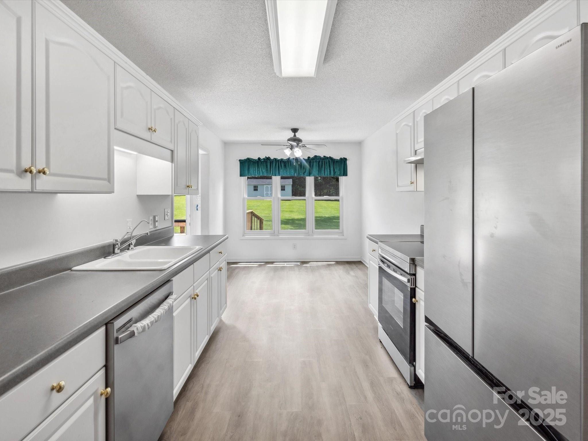 Oak Creek - Residential