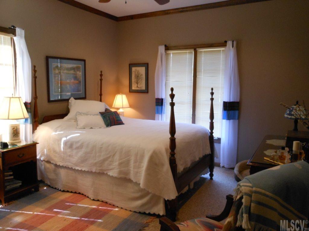 Laurel Forest - Residential