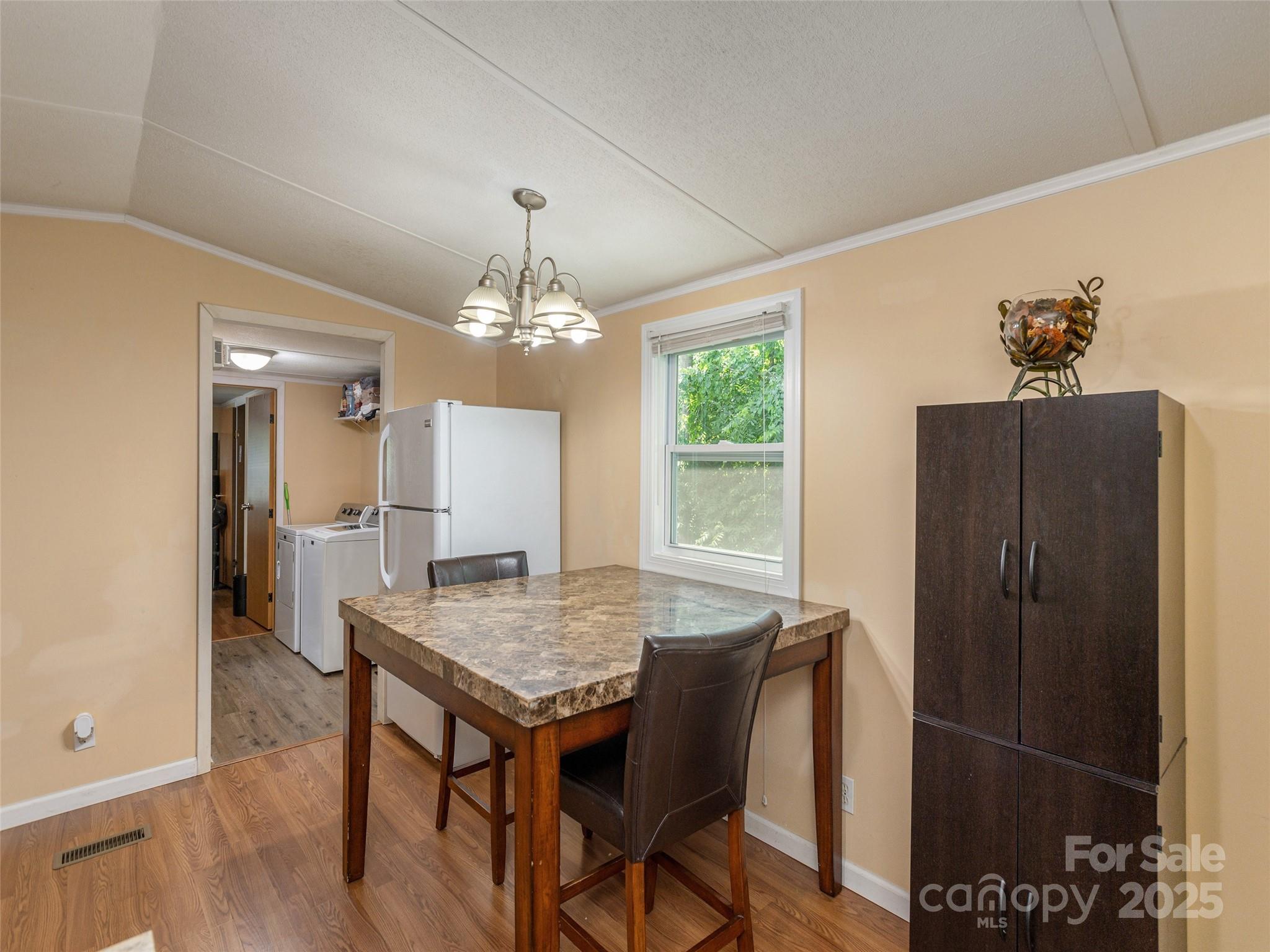 5 Shenandoah Road