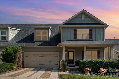 Photo of 131 Aztec Circle, Mooresville, NC 28117 (MLS # 4362452)
