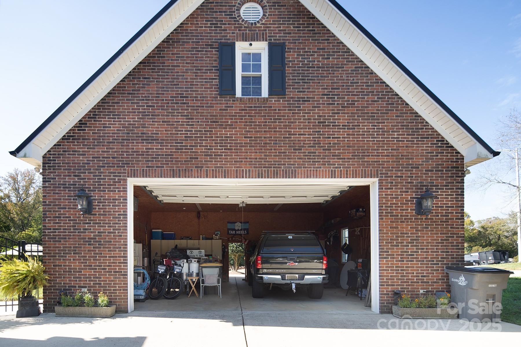 Hawk Hill - Residential