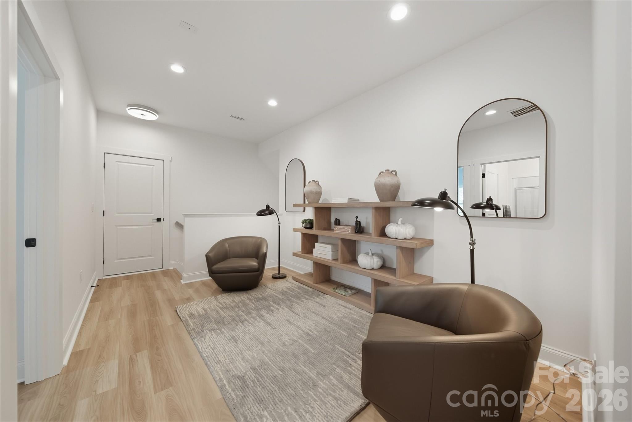 Waterfront Harbor - Residential