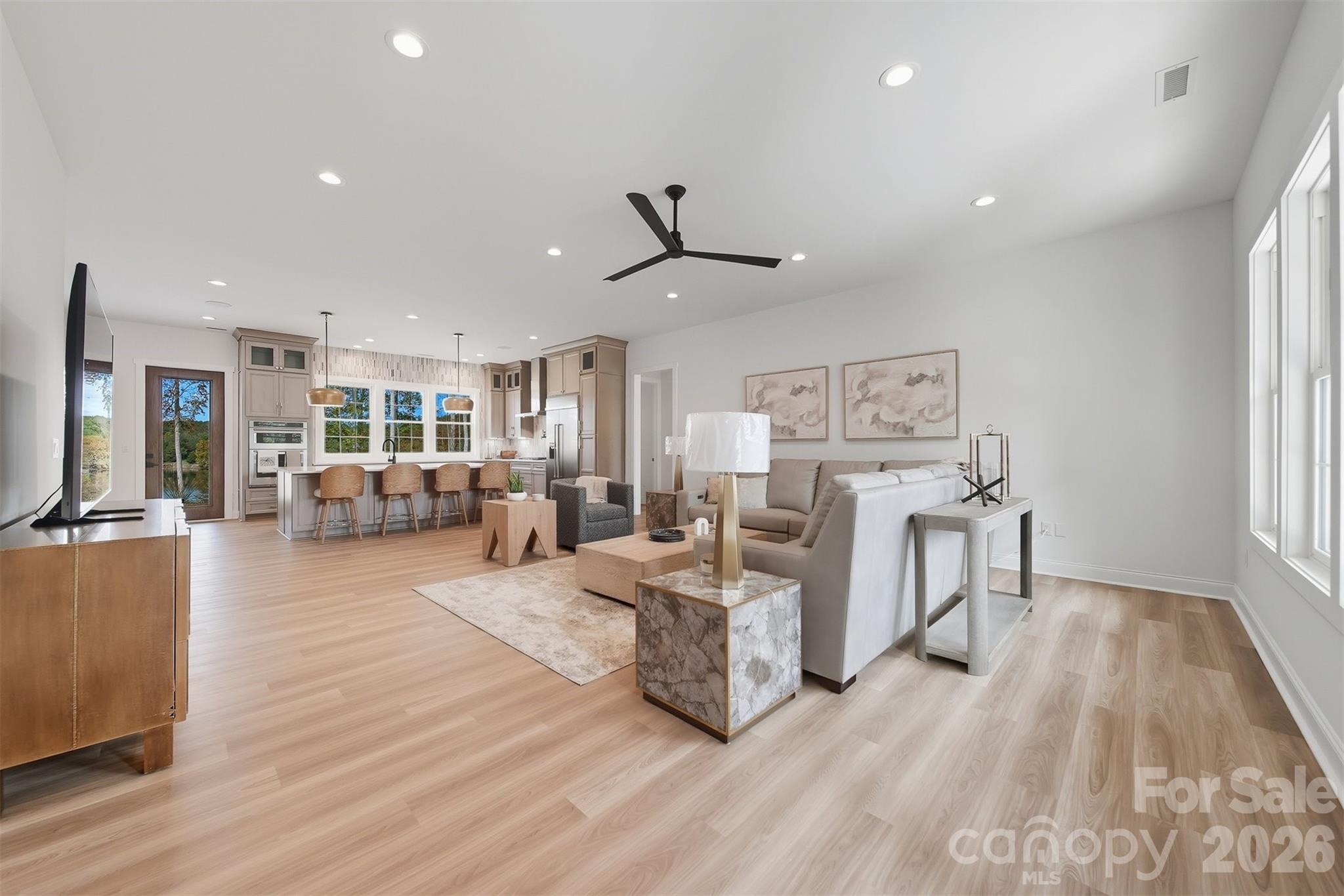 Waterfront Harbor - Residential