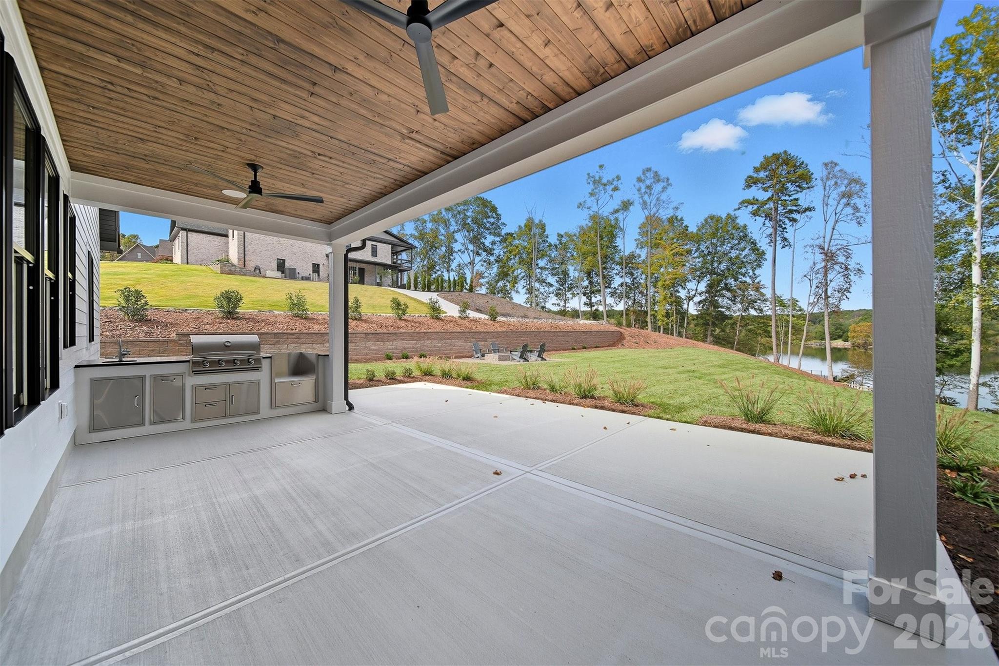 Waterfront Harbor - Residential