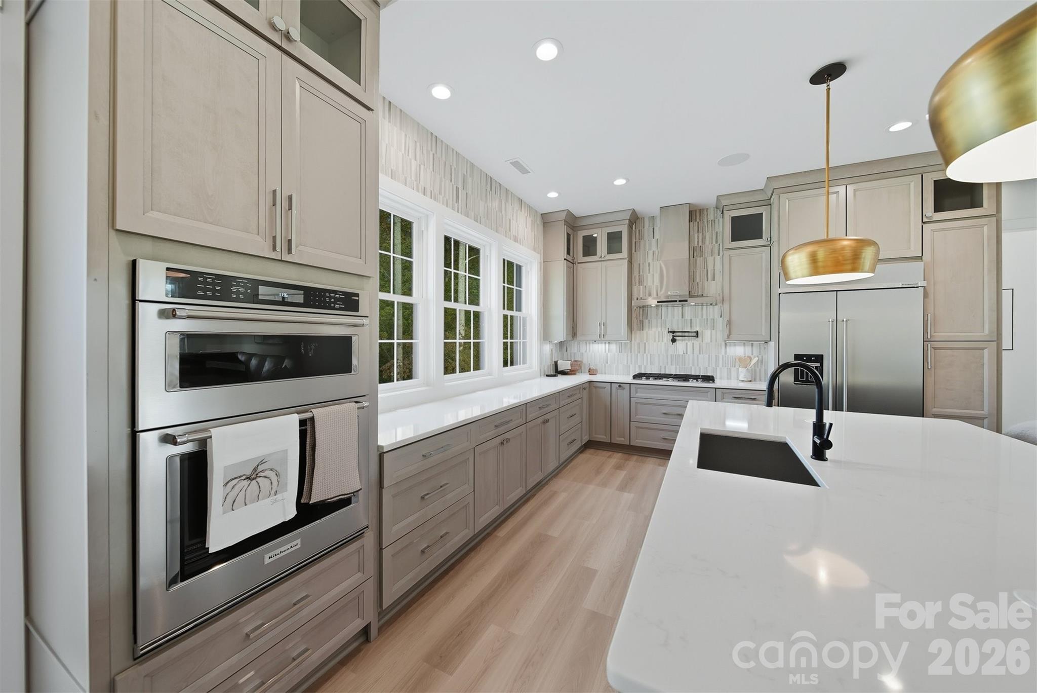 Waterfront Harbor - Residential