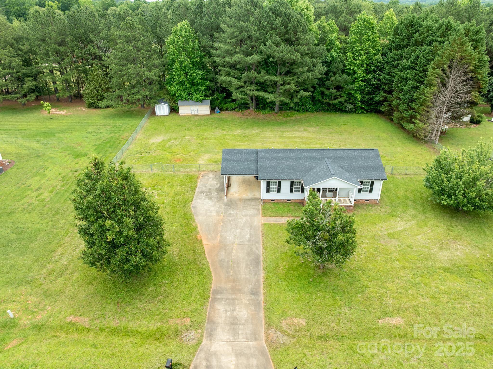 1274 CARPENTER SPRINGS Drive