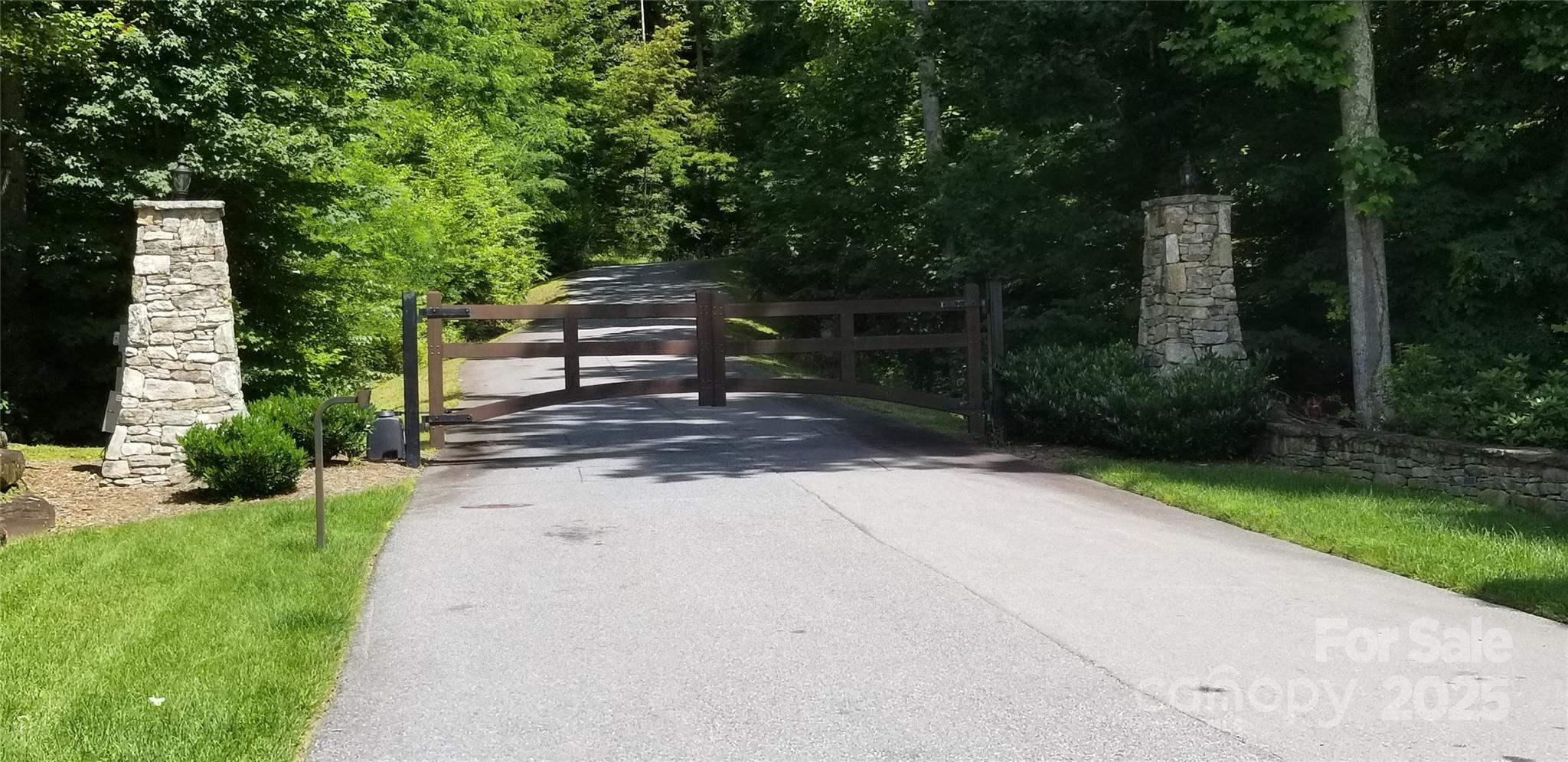 Mountain Watch - Land