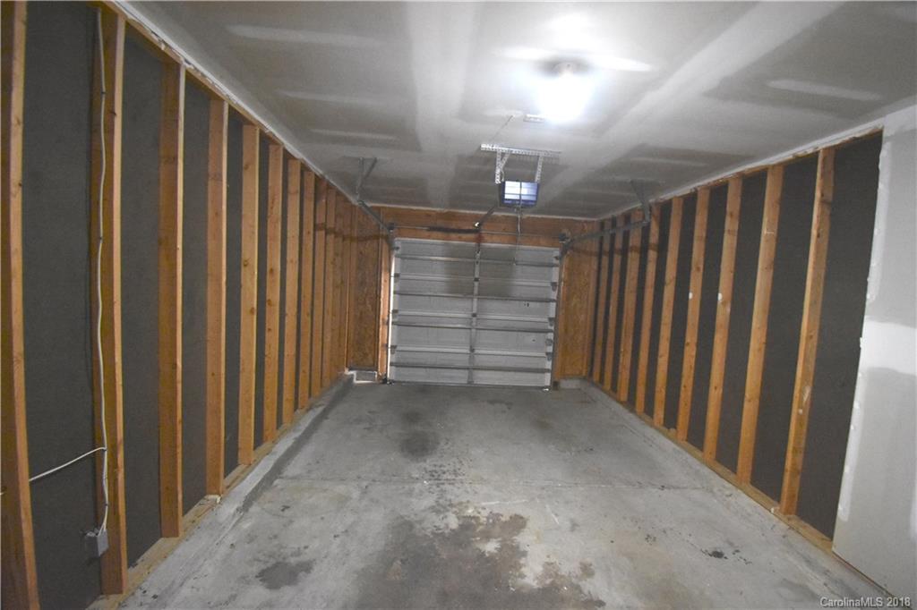 Avery Glen - Residential