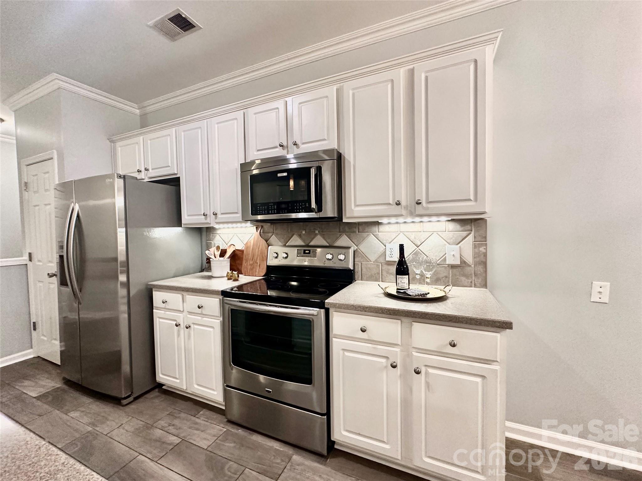 Belle Vista - Residential