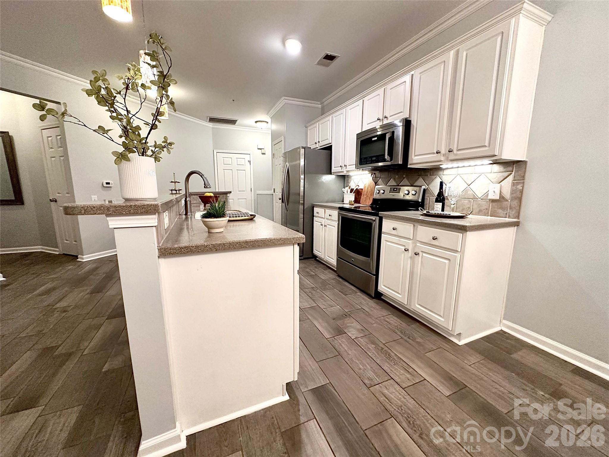 Belle Vista - Residential