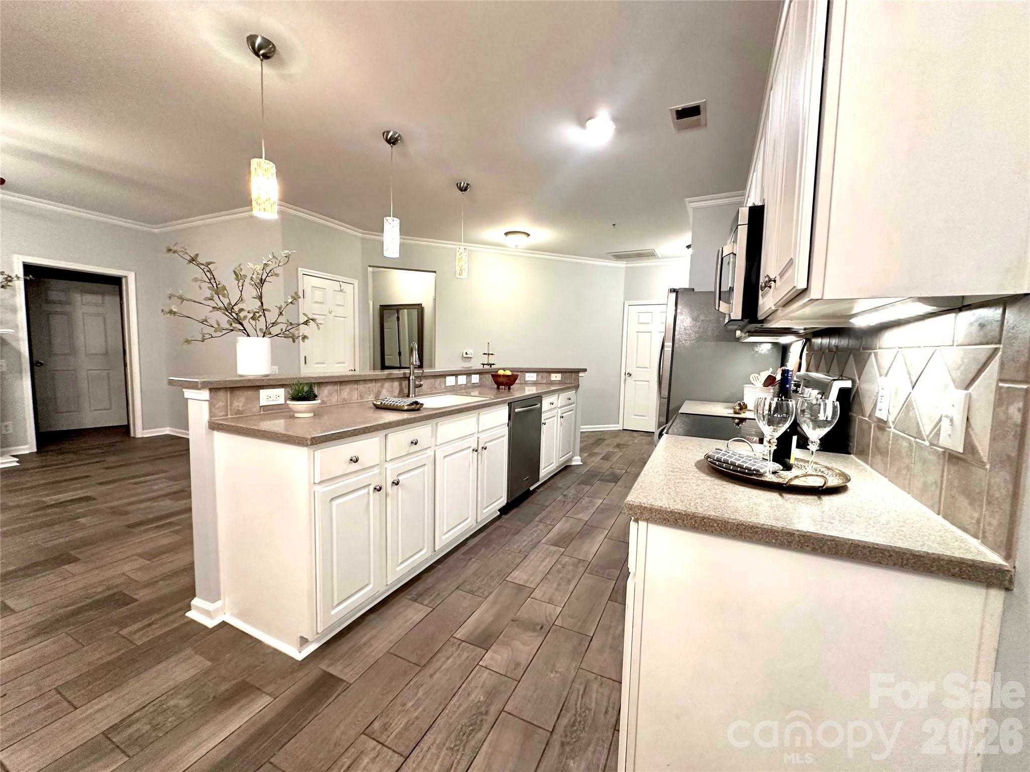 Belle Vista - Residential