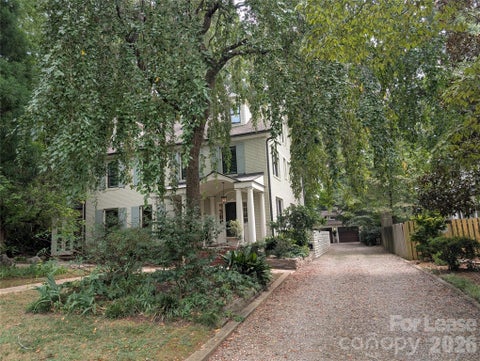 Photo of 923 Henley Place, Charlotte, NC 28207 (MLS # 4419283)