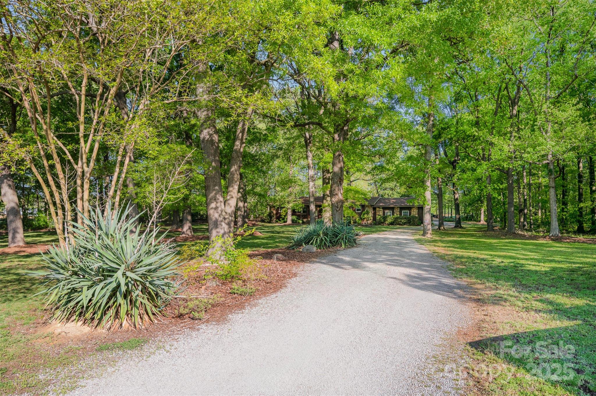 2415 Hargette Road