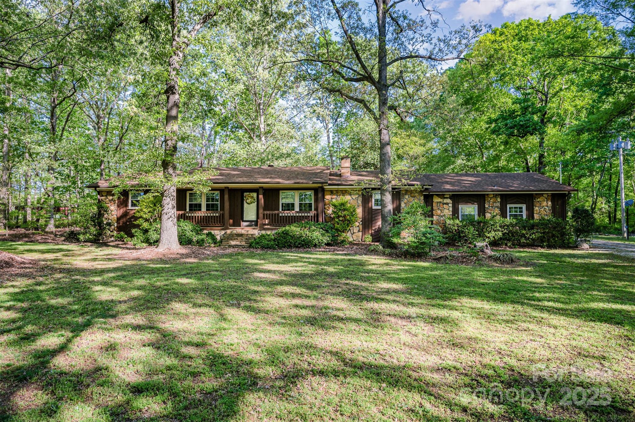 2415 Hargette Road