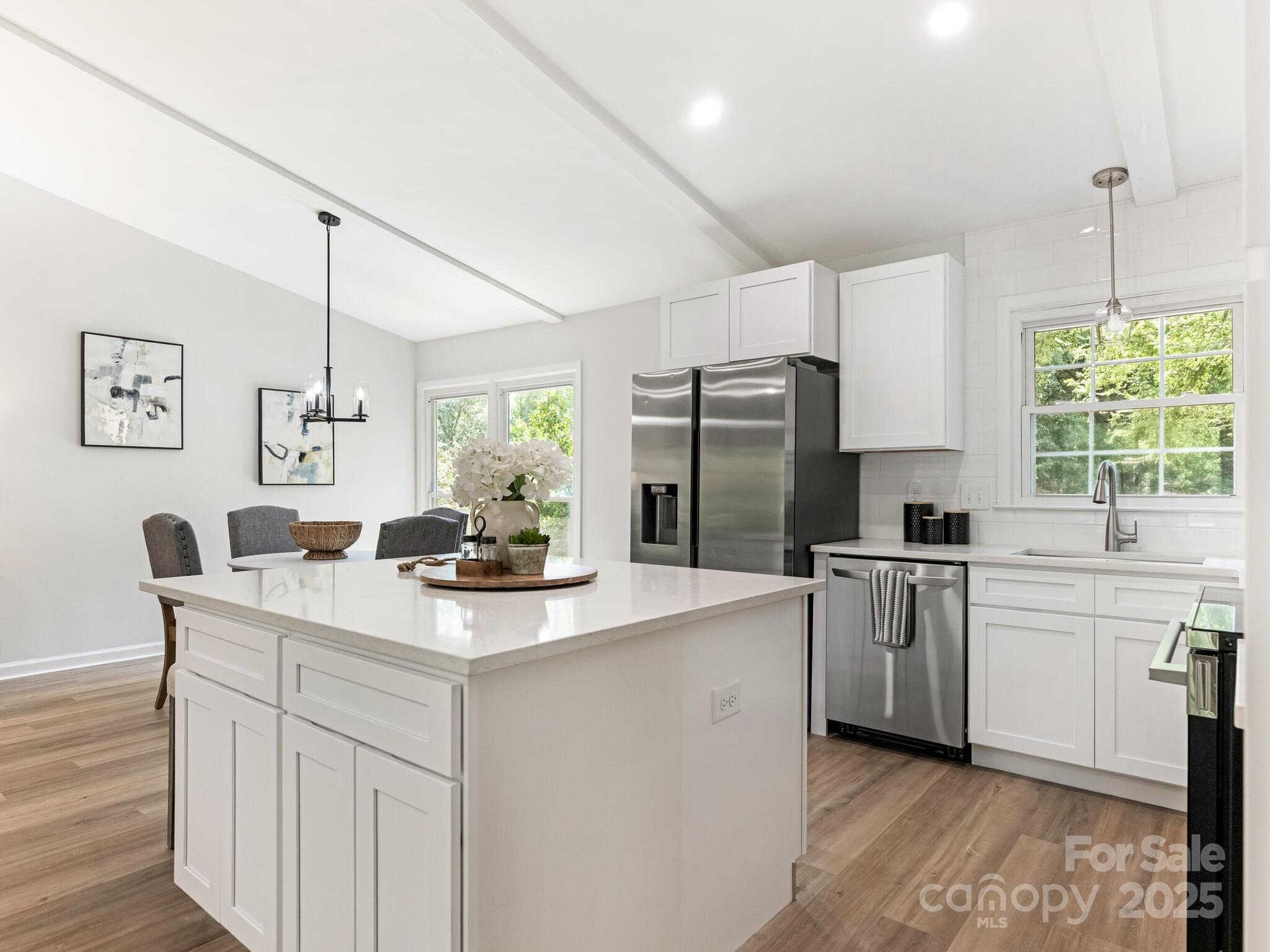 1405 Rinehart Court