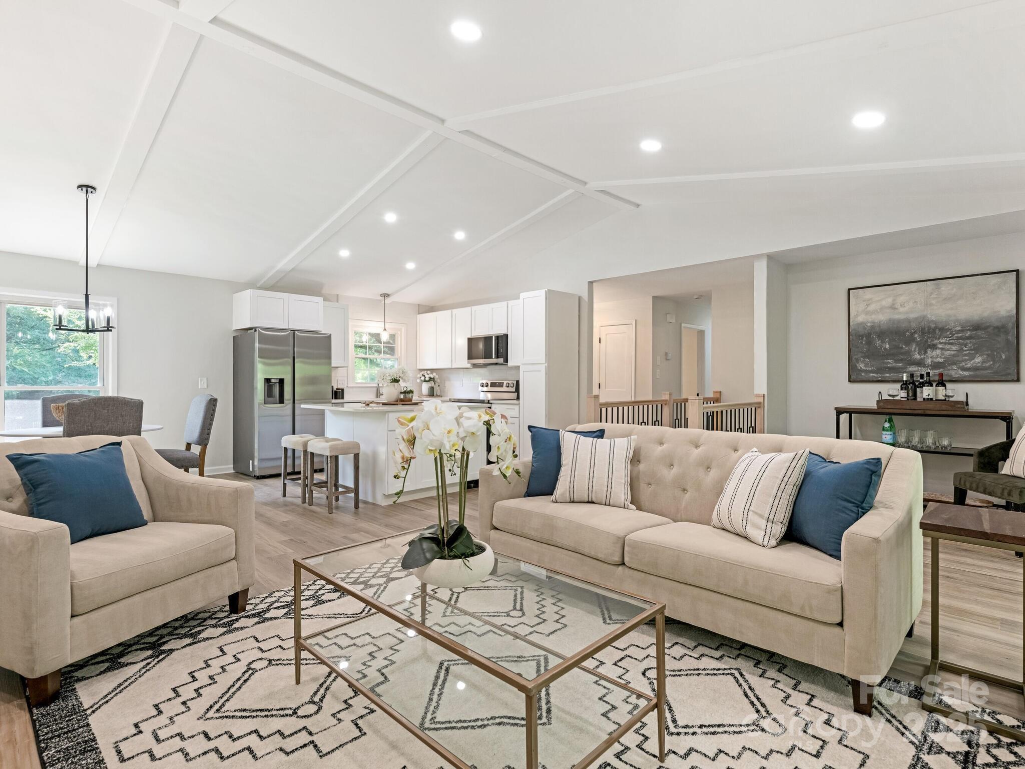 Sardis Forest - Residential