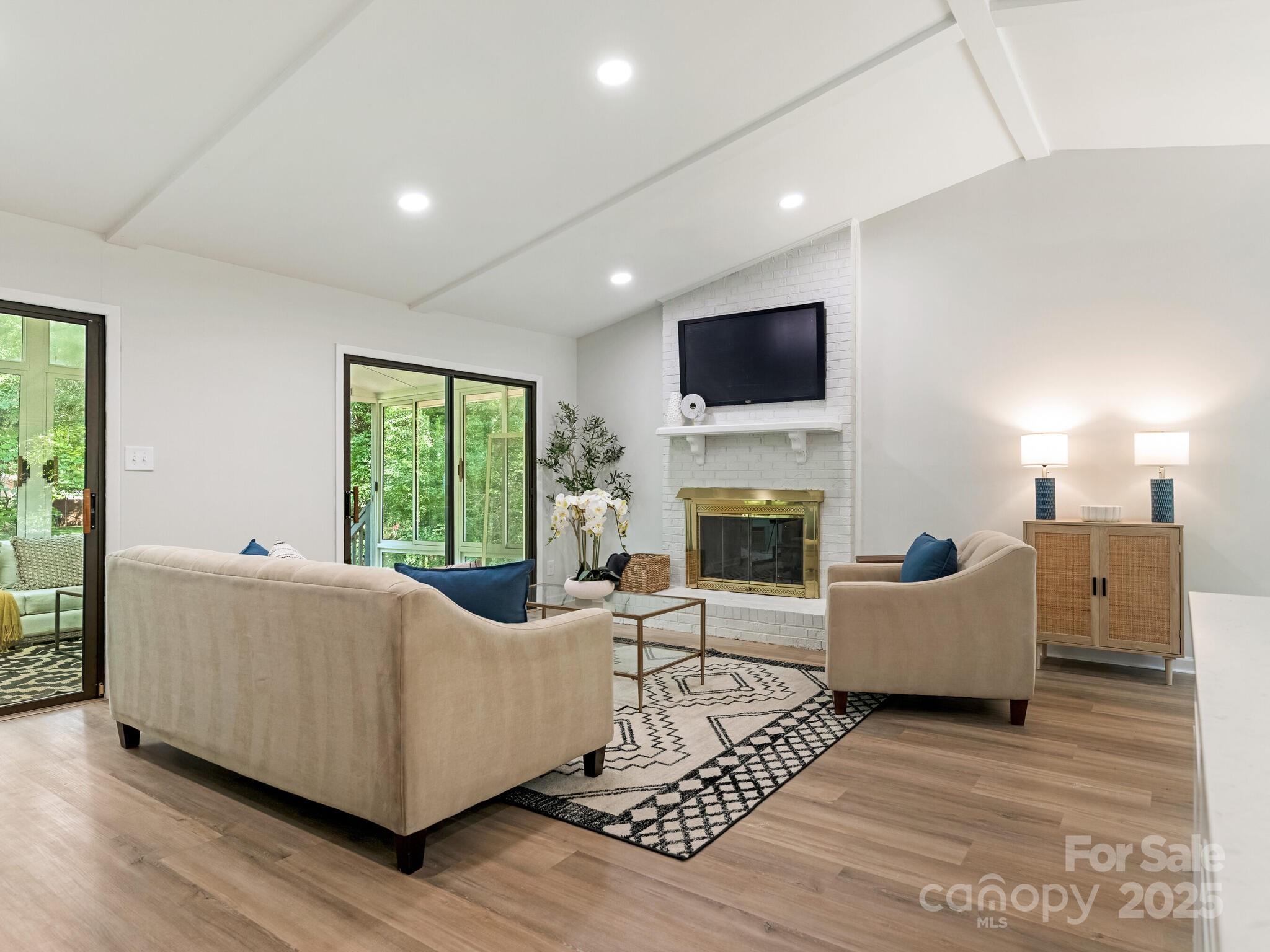 Sardis Forest - Residential