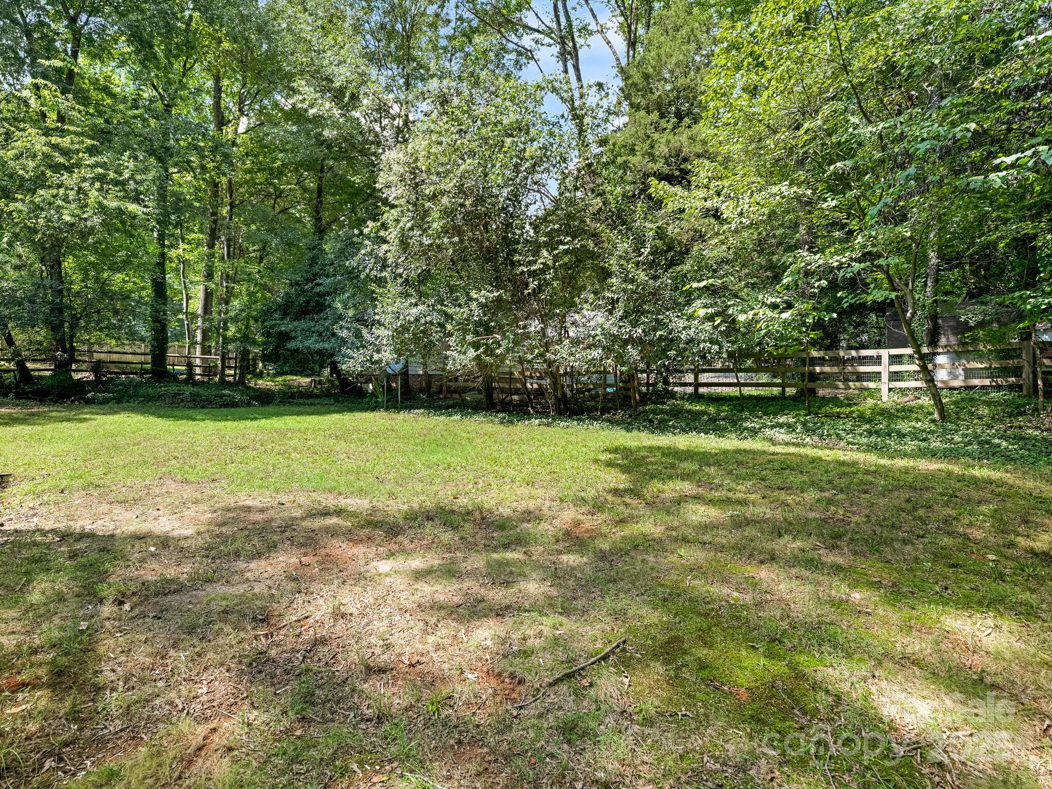 Sardis Forest - Residential