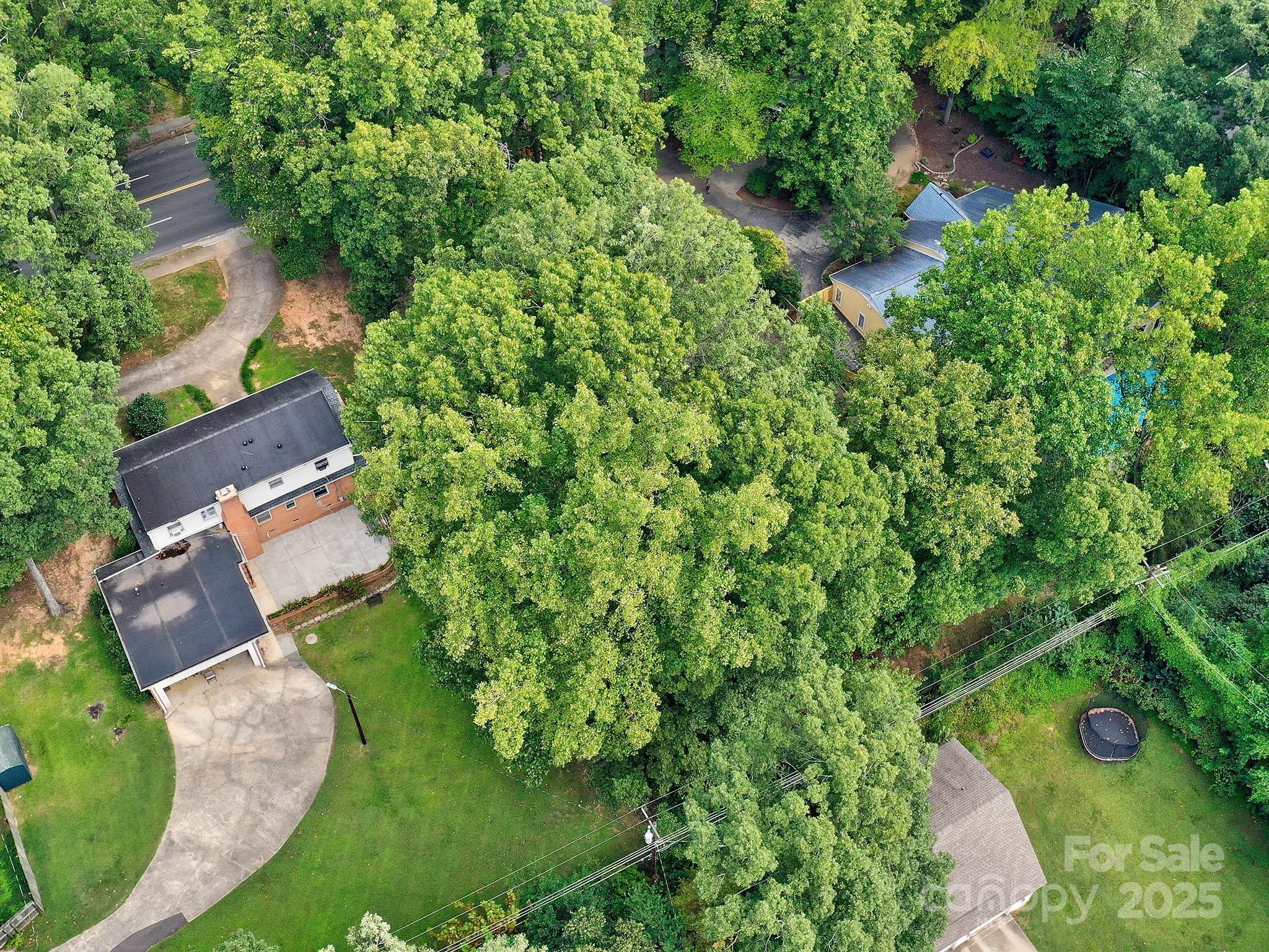 324 N Sharon Amity Road