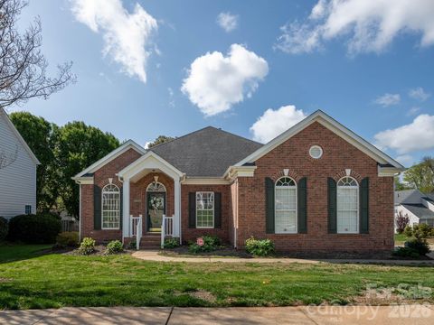 Photo of 9404 Culcairn Road, Huntersville, NC 28078 (MLS # 4361519)