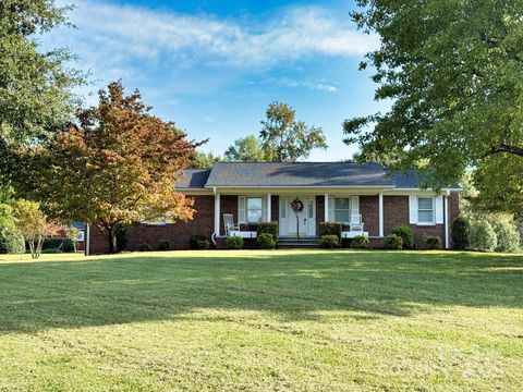 389 Harrill Dairy Road Forest City NC 28043