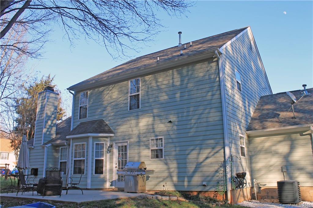 Forest Pond - Residential