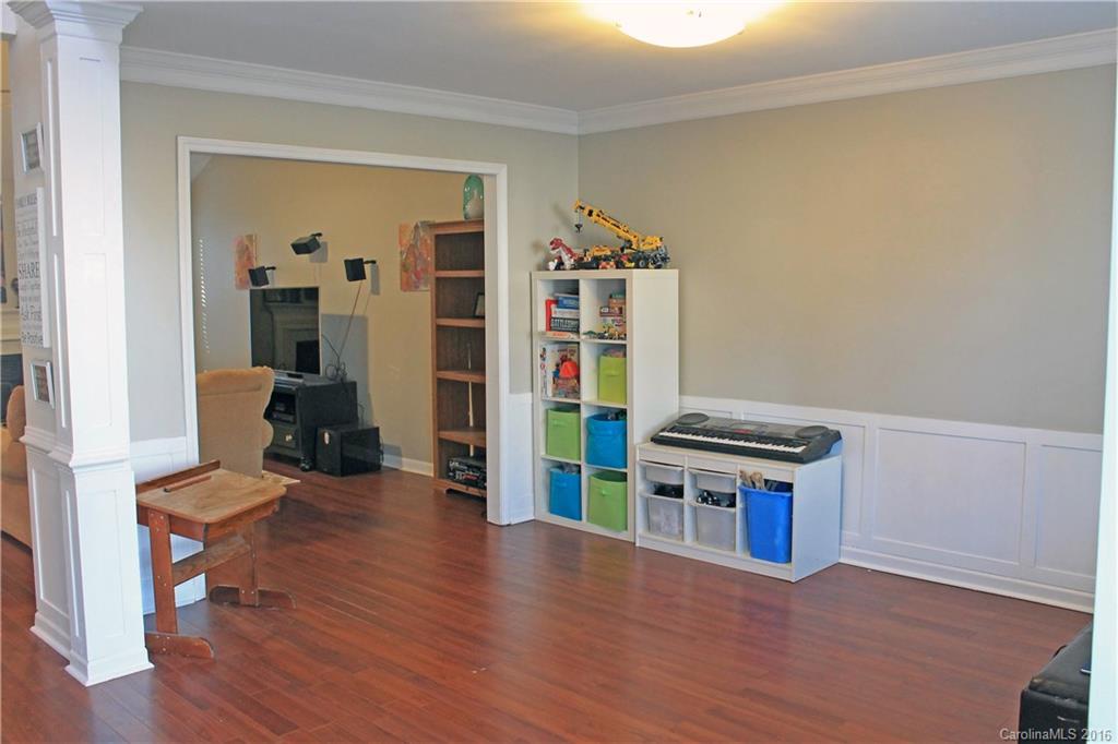 Forest Pond - Residential