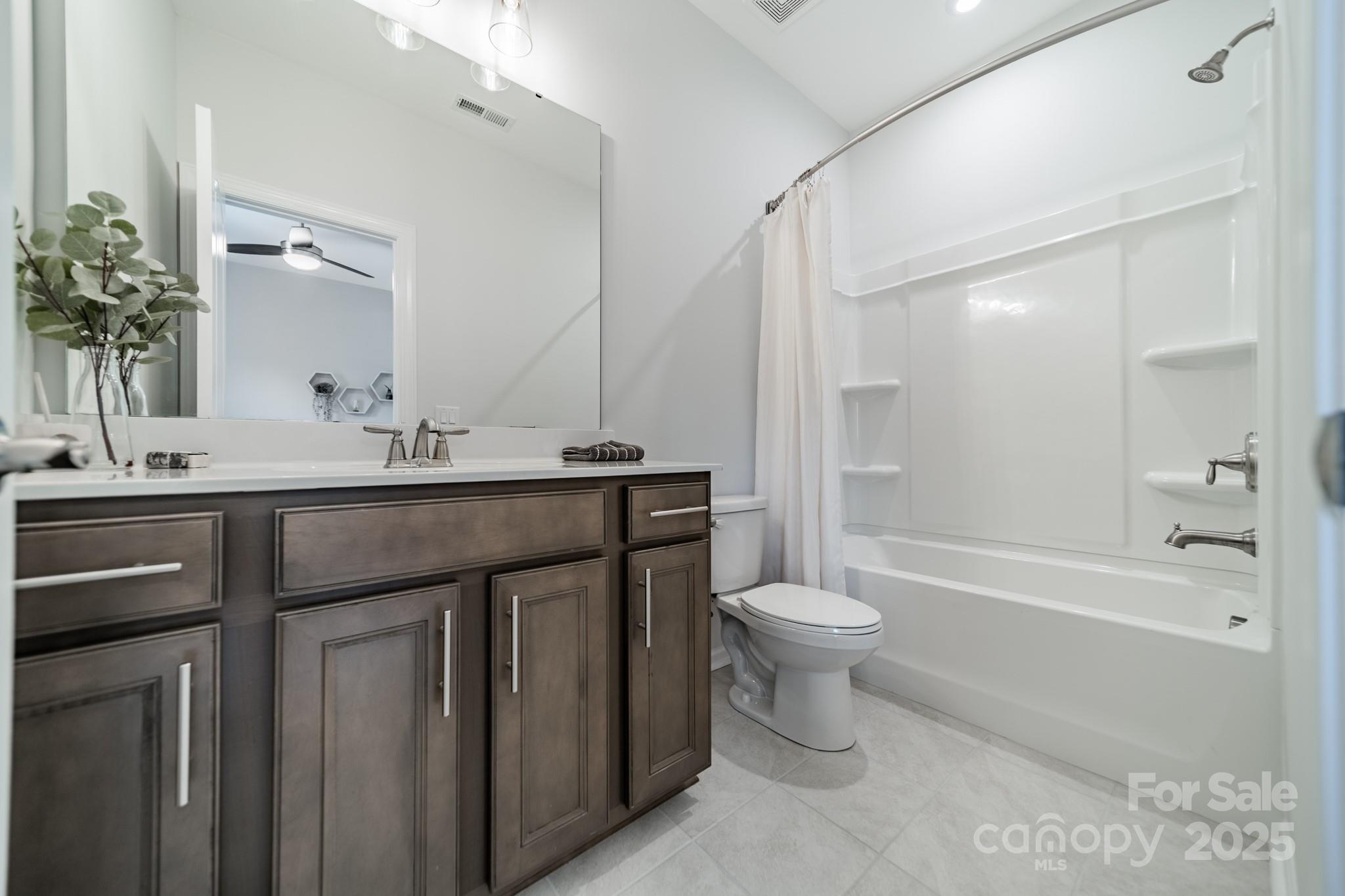 Queensbridge - Residential