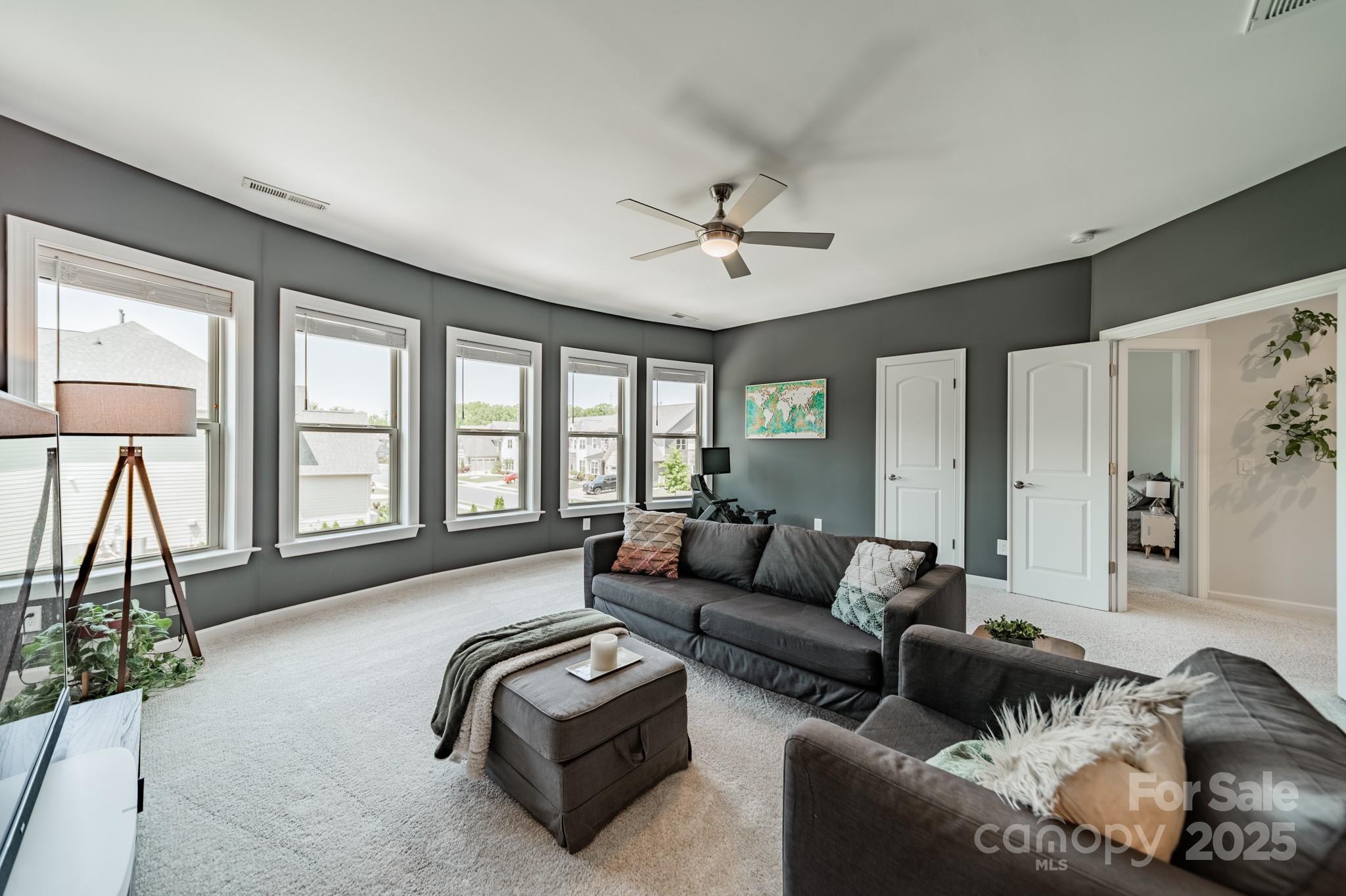 Queensbridge - Residential