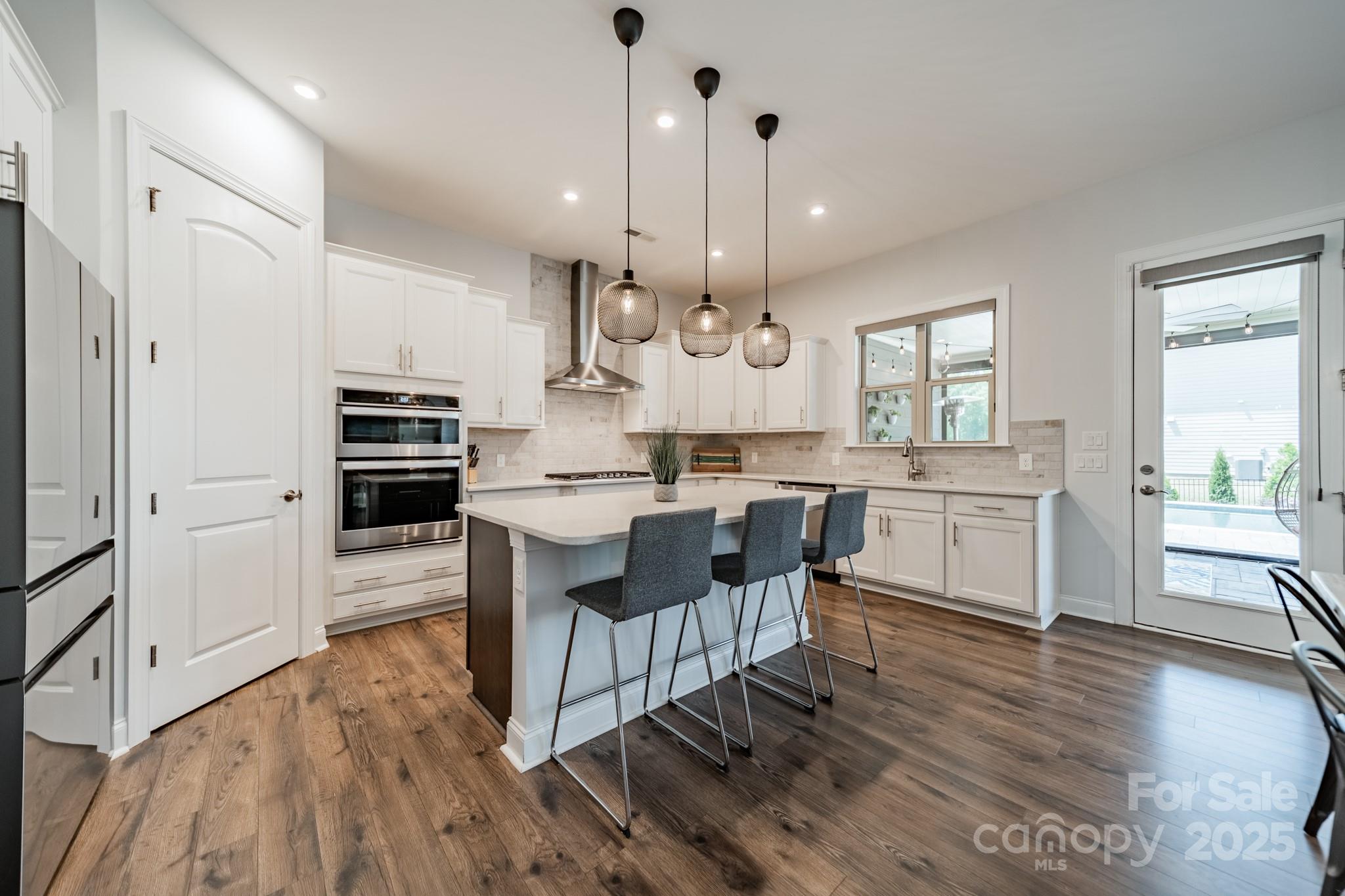 Queensbridge - Residential