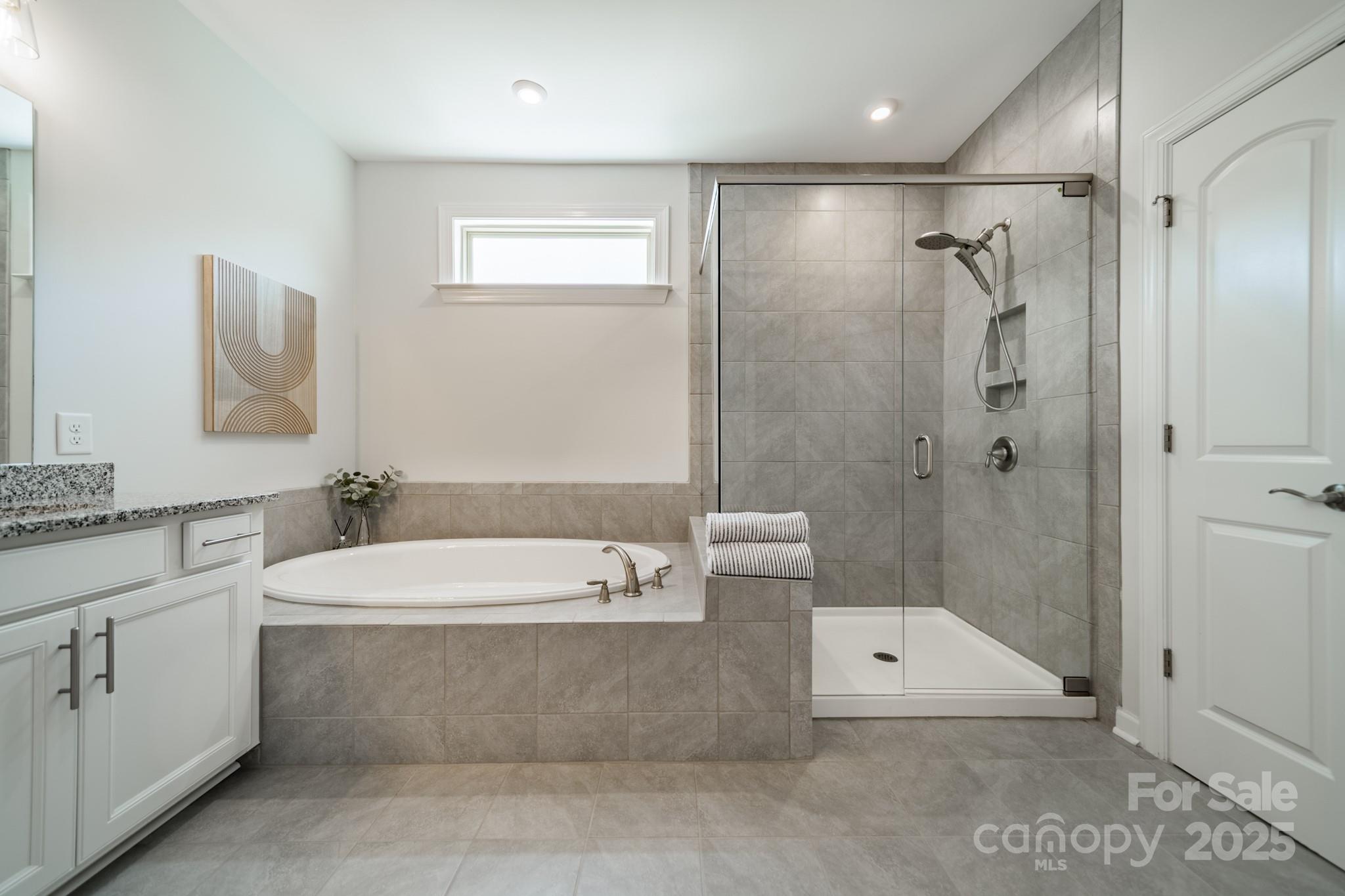 Queensbridge - Residential