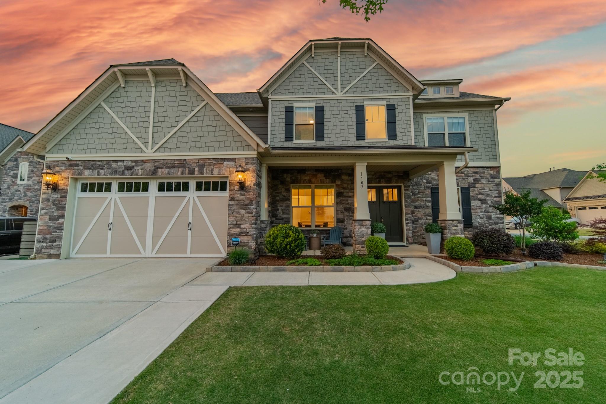 Queensbridge - Residential