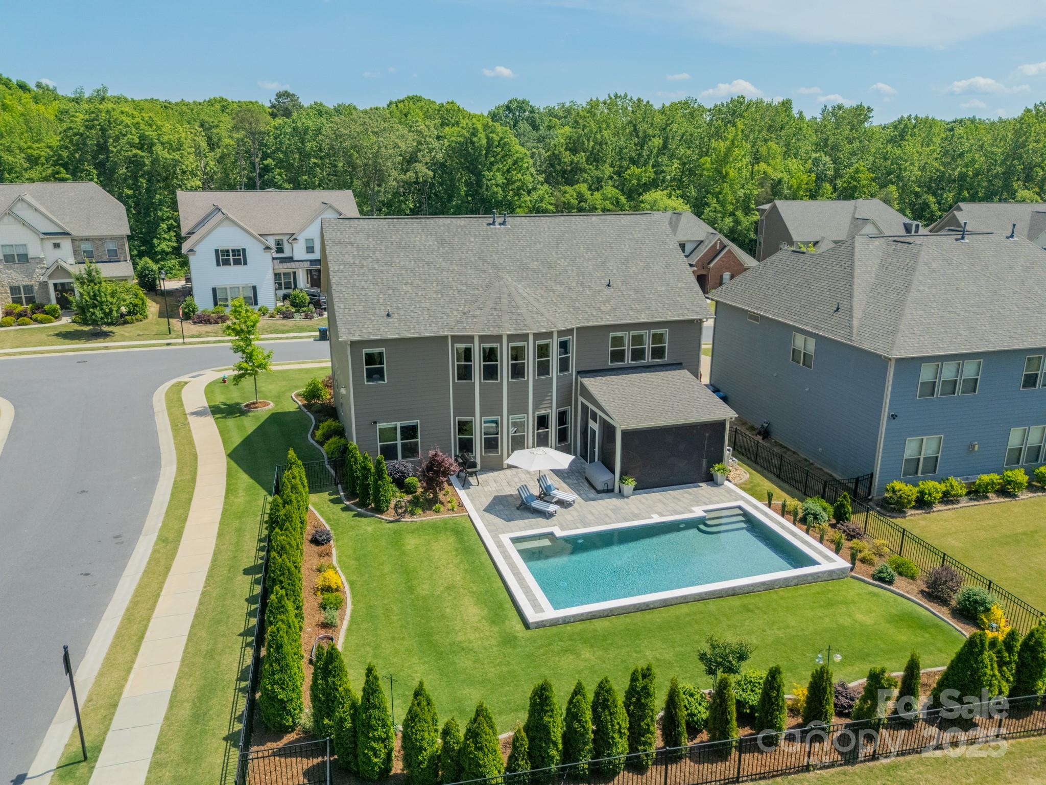 1107 Castle Road