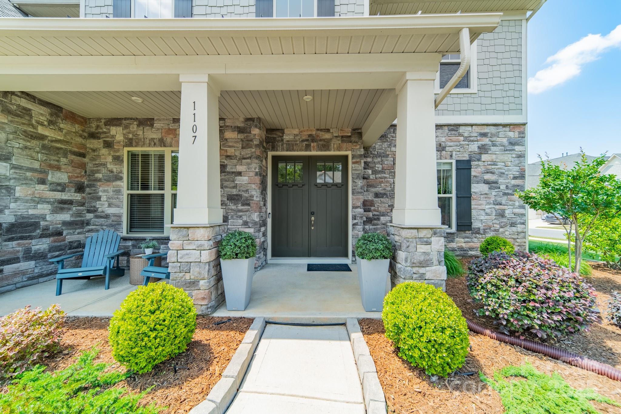 1107 Castle Road