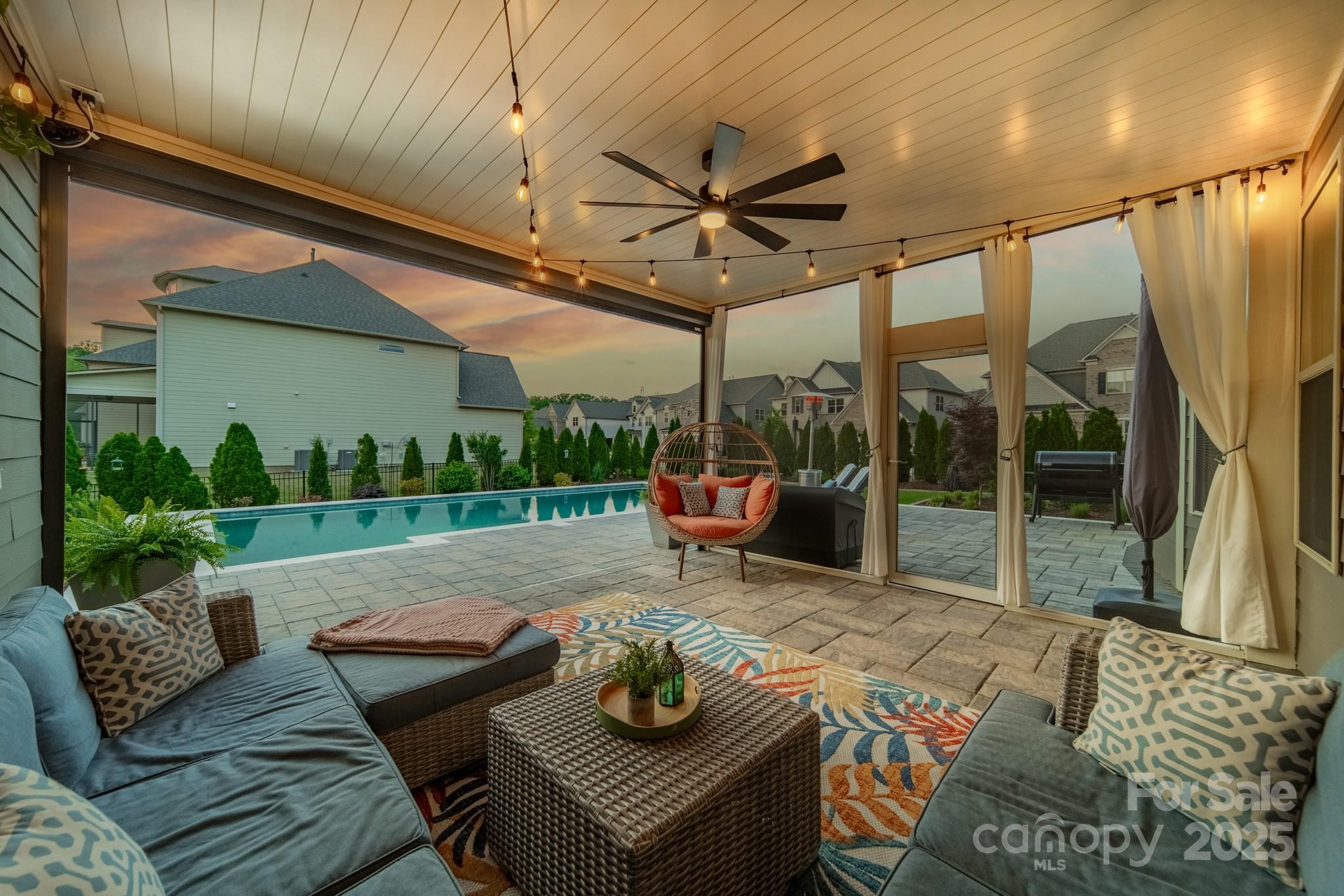 Queensbridge - Residential