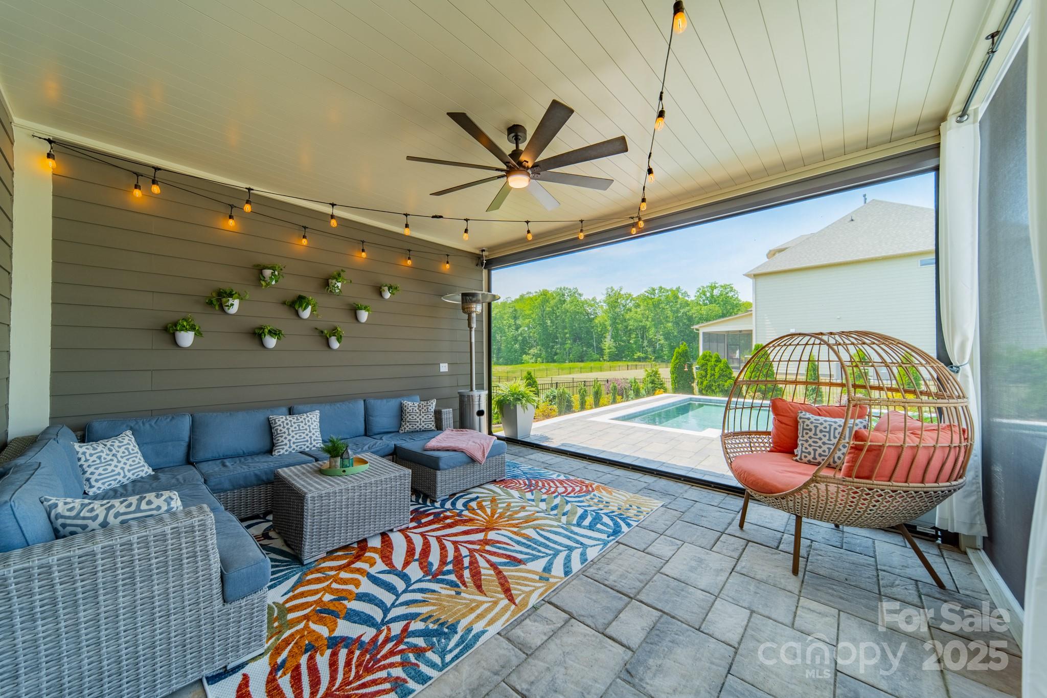 Queensbridge - Residential