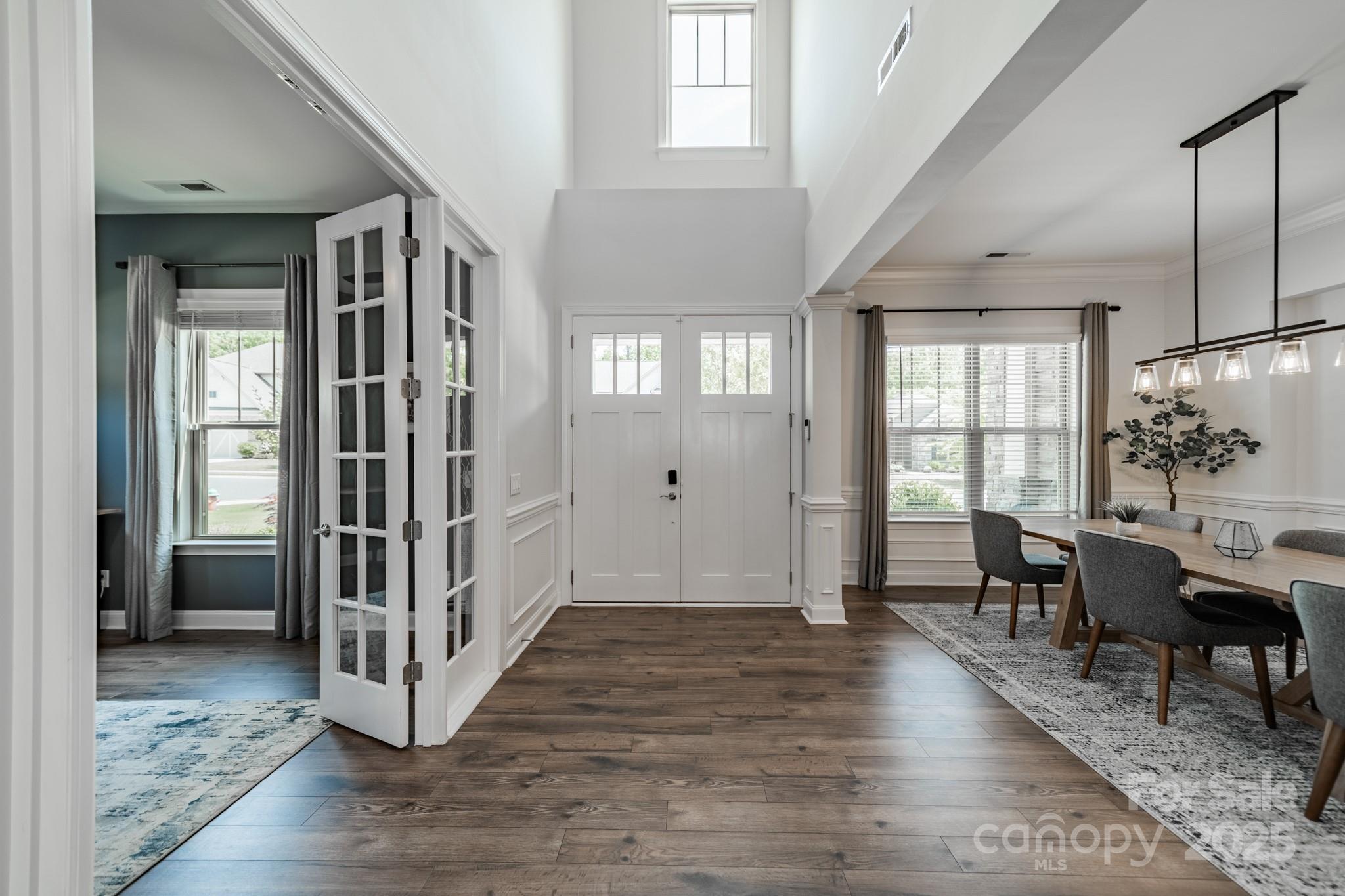 Queensbridge - Residential