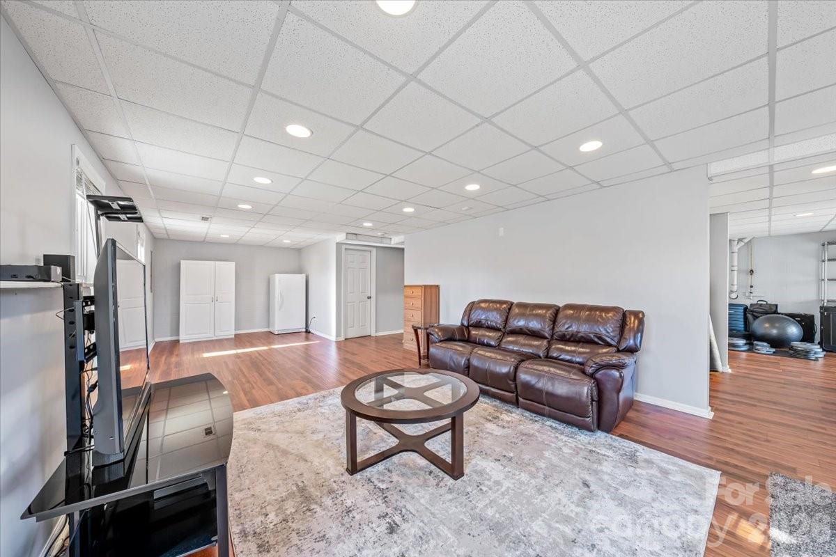 Old River Falls - Residential