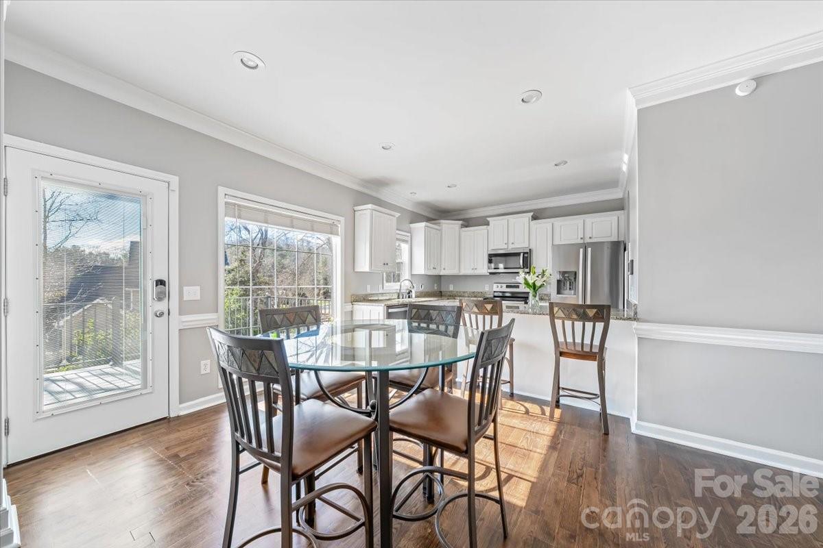 Old River Falls - Residential