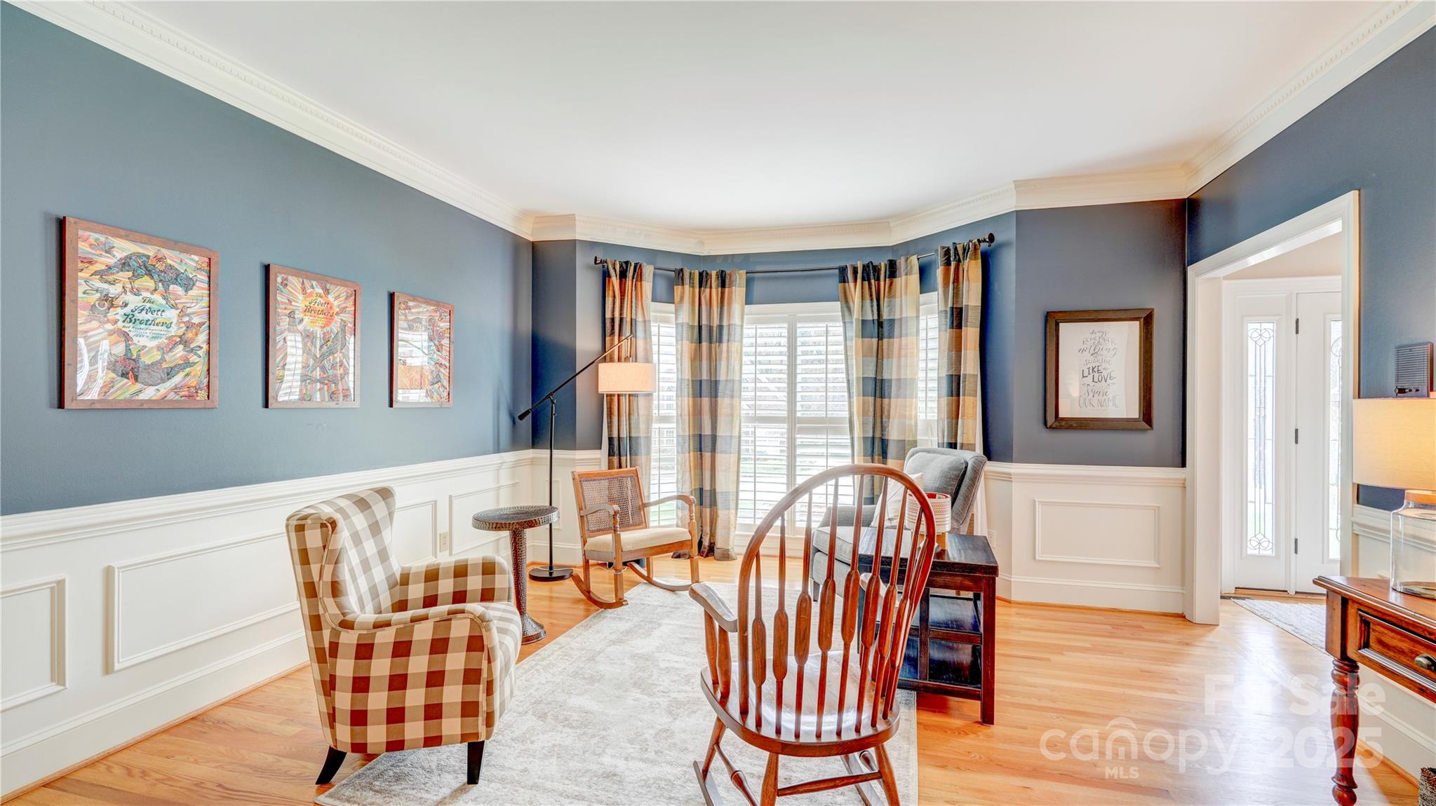 1255 Giverny Court NW