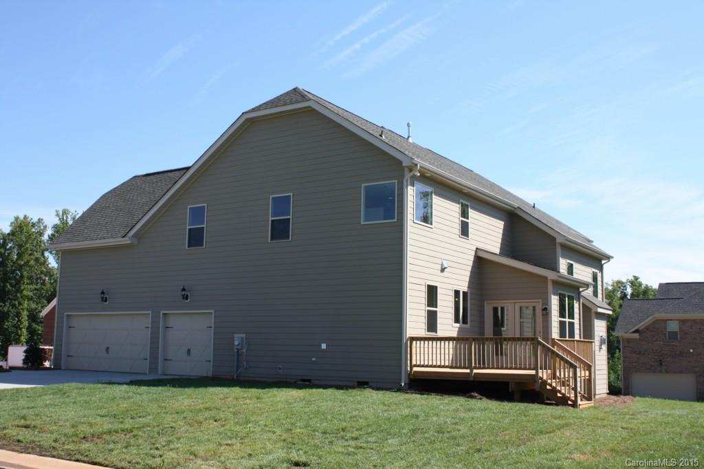 Lake Forest Preserve - Residential