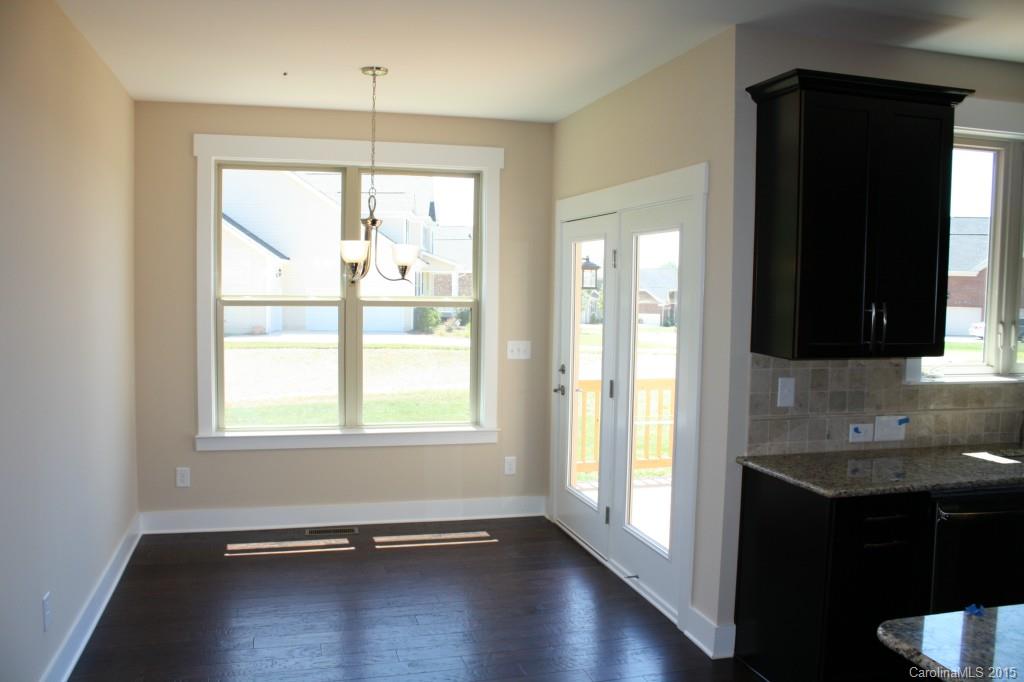 Lake Forest Preserve - Residential